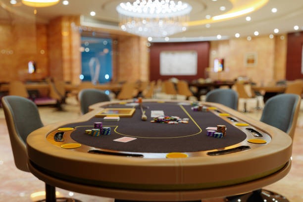Sportsbook and esports betting interface on media slot mobile